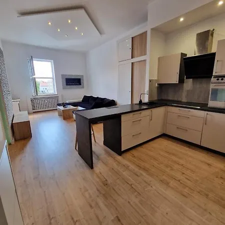 Przytulny Z Widokiem Na Rynek Lägenhet Racibórz