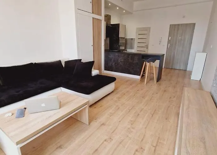 Przytulny Z Widokiem Na Rynek شقة